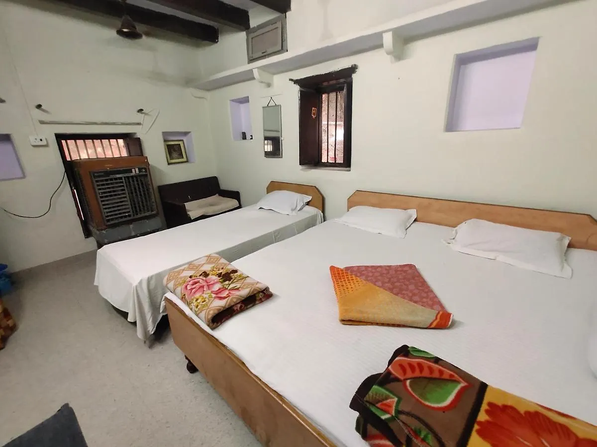Sunrise Lodge Varanasi
