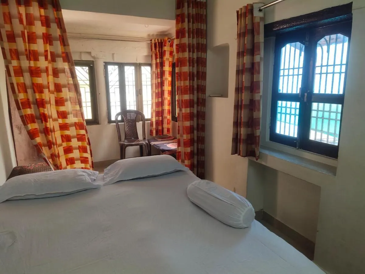 Sunrise Lodge Varanasi Guest house