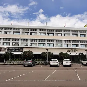 https://the-piccadily.shimlahotels.net