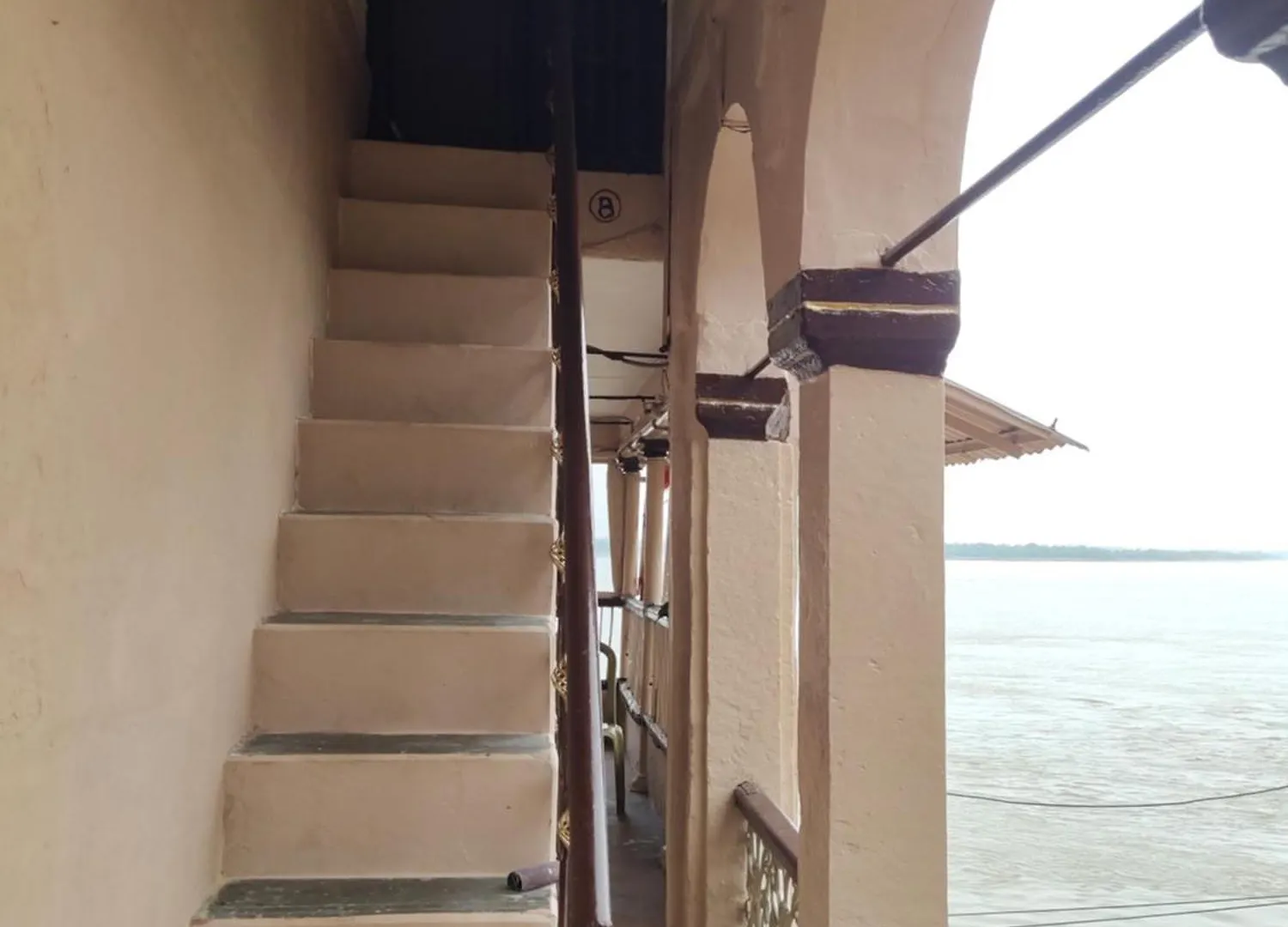 Sunrise Lodge Varanasi Guest house