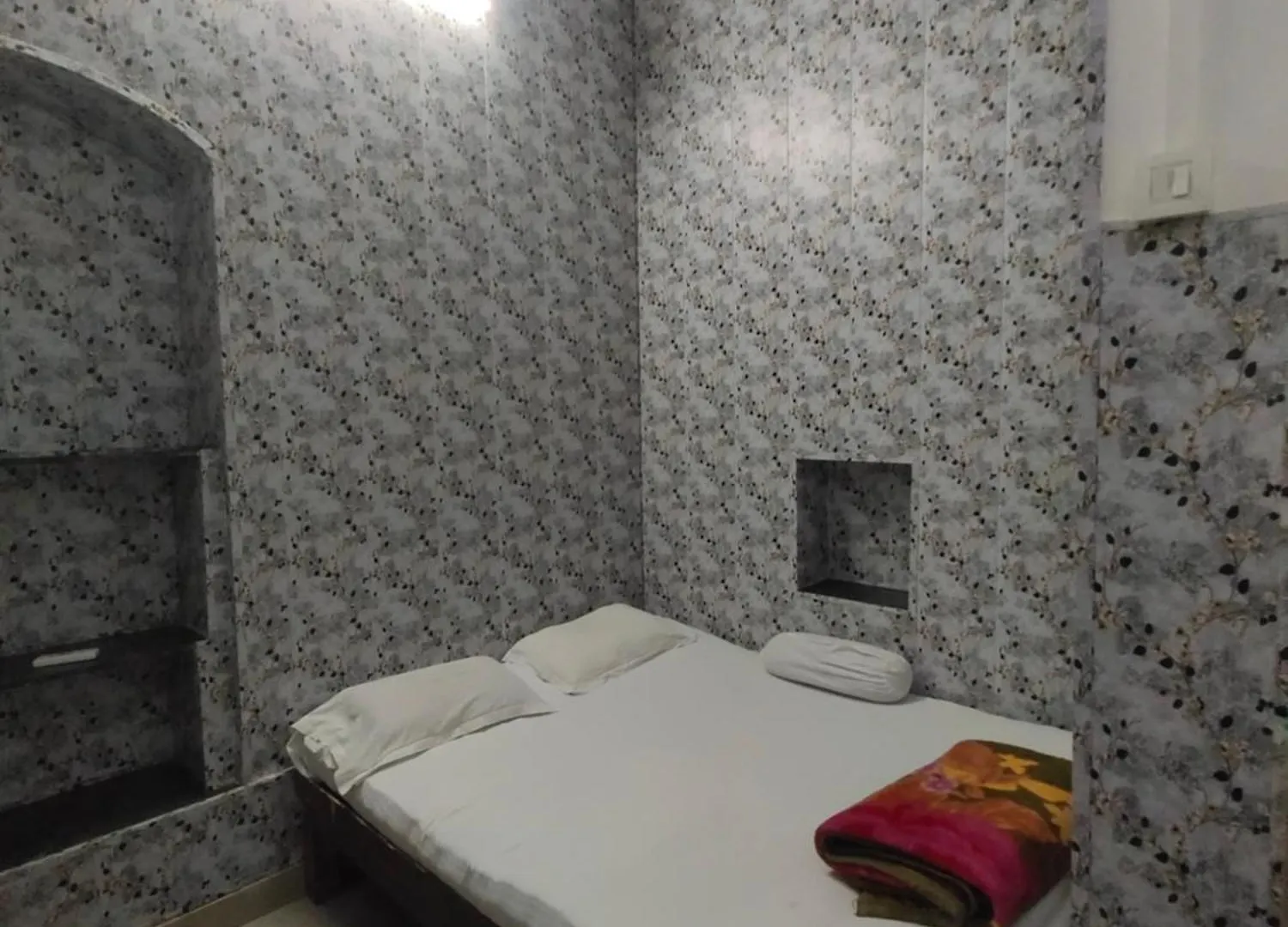 Guest house Sunrise Lodge Varanasi
